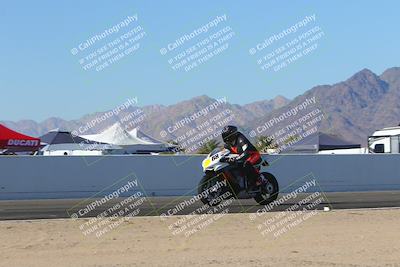 media/Nov-06-2023-Moto Forza (Mon) [[ce023d0744]]/4-Beginner Group/Session 4 (Finish Line Checker)/